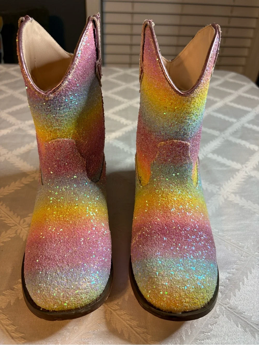 Motasha sparkly rainbow